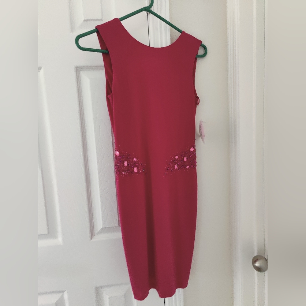 Badgley Mischka - Sleeveless Jeweled Backless Dress - size 0